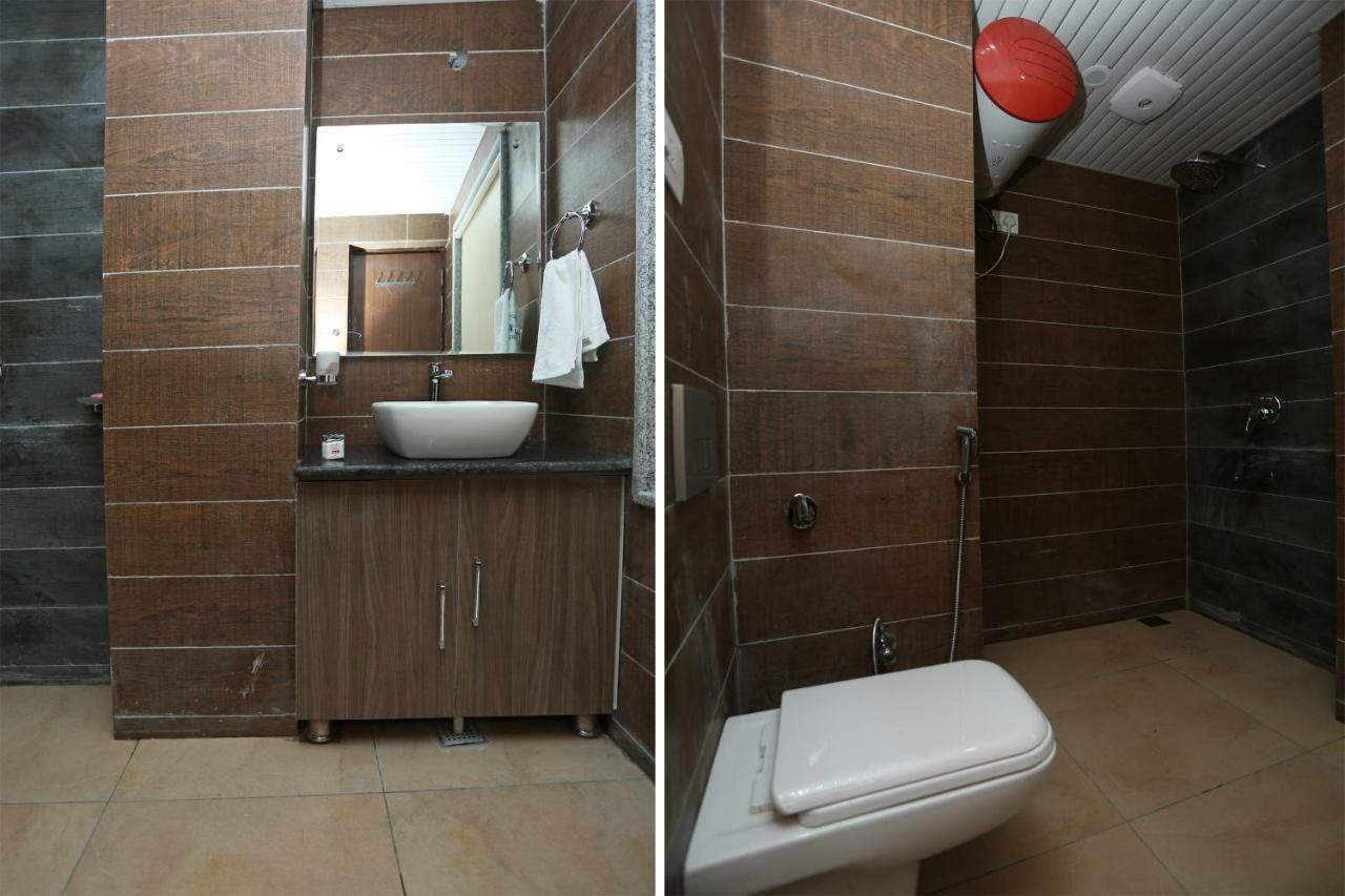 Oyo 35917 Vatika Heights Hotel McLeod Gandzs Kültér fotó